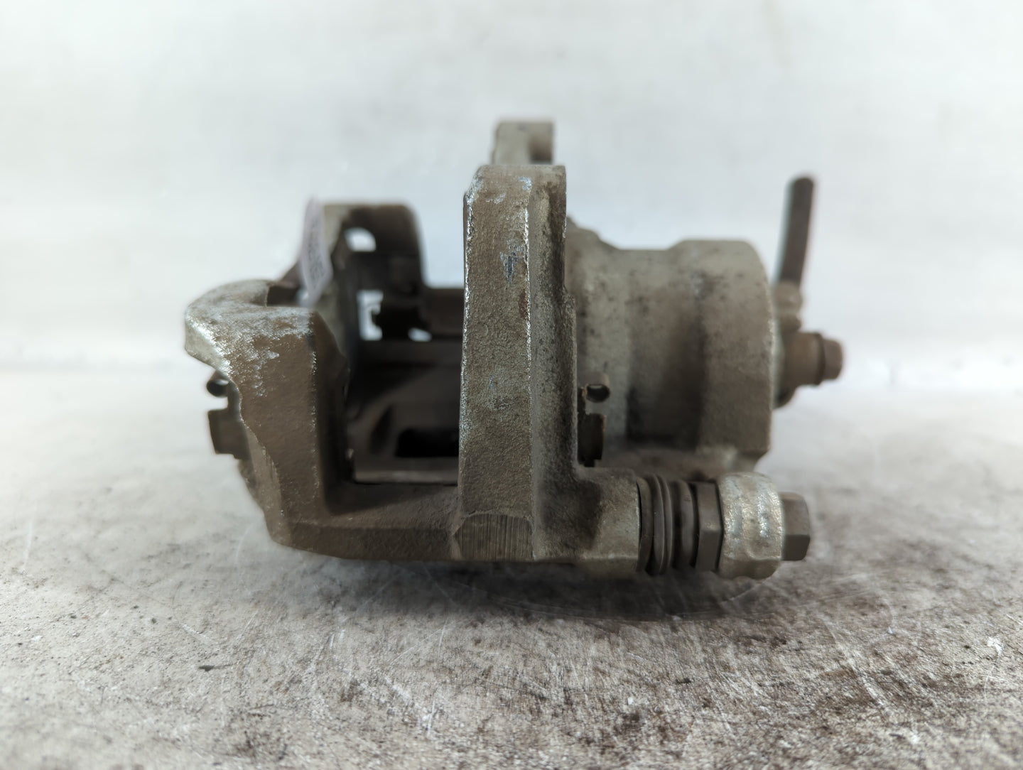 2020-2022 Nissan Versa Front Driver Left Brake Caliper - Oemusedautoparts1.com