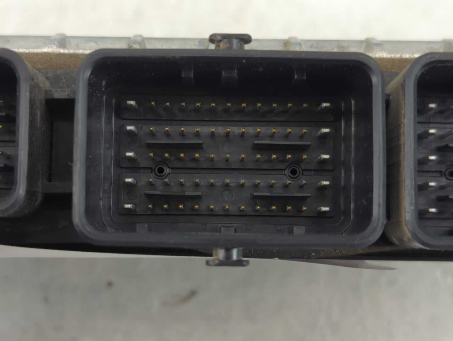 2020-2022 Nissan Versa PCM Engine Control Computer ECU ECM PCU OEM P/N:NEC983-050 Fits Fits 2020 2021 2022 OEM Used Auto Par