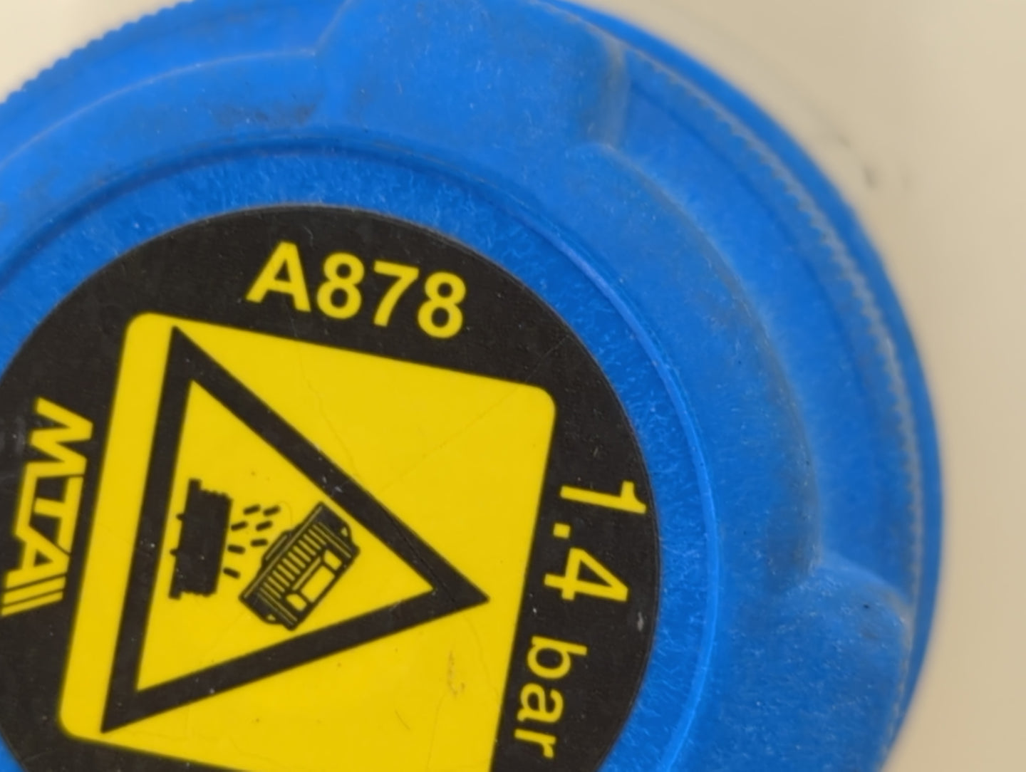 Promaster Pro15 Radiator Coolant Overflow Expansion Tank Bottle - Oemusedautoparts1.com