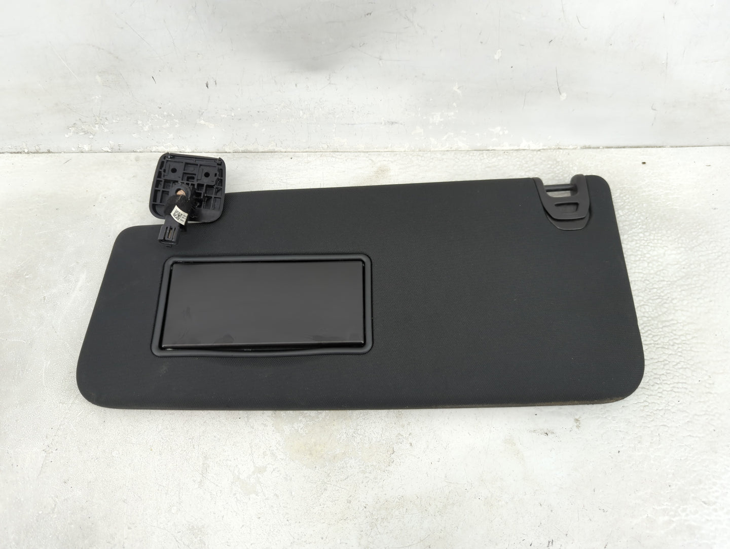 2019-2022 Ram 1500 Sun Visor Shade Replacement Driver Left Mirror Fits Fits 2019 2020 2021 2022 OEM Used Auto Parts - Oemuse