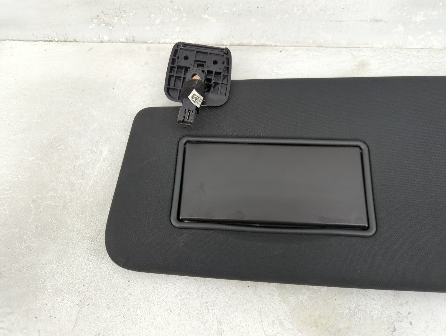 2019-2022 Ram 1500 Sun Visor Shade Replacement Driver Left Mirror Fits Fits 2019 2020 2021 2022 OEM Used Auto Parts - Oemuse