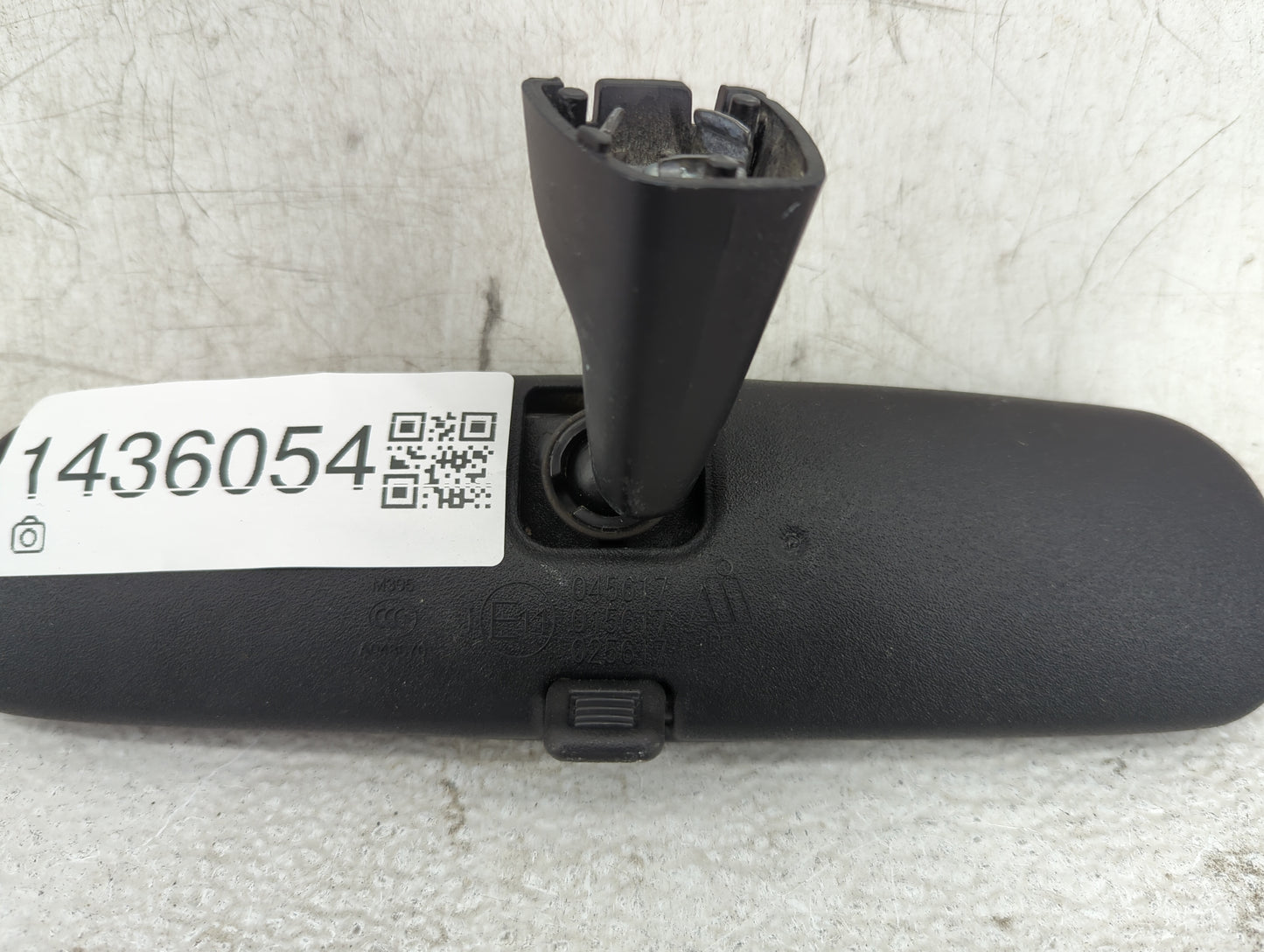 2013-2022 Ram 1500 Interior Rear View Mirror Replacement OEM P/N:E11045617 E11015617 Fits OEM Used Auto Parts - Oemusedautop