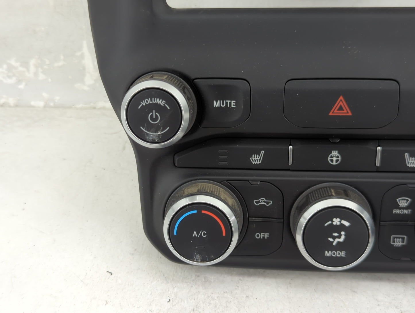 2020-2022 Ram 1500 Climate Control Module Temperature AC/Heater Replacement P/N:P68340286AD 17023204-04 Fits OEM Used Auto P