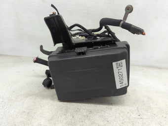 compare product 2021 Ram 1500 Fusebox Fuse Box Panel Relay Module P/N:68467637AA T02002221S5822, DPN35344969, 72033-AK Fits OEM Used Auto Parts