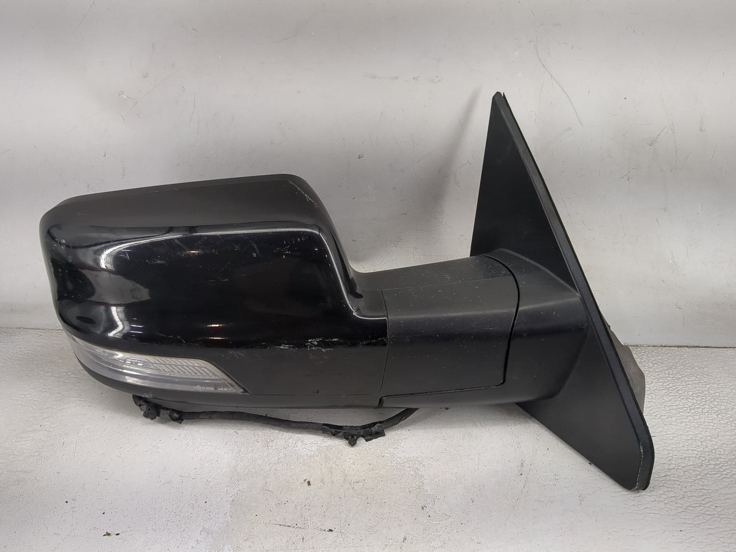 2020-2022 Ram 1500 Passenger Side View Mirror - Right Door Mirror OEM Used - Oemusedautoparts1.com