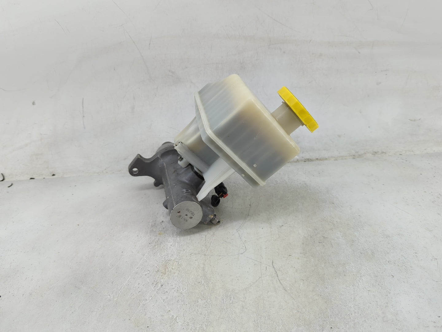 2019-2022 Ram 1500 Brake Master Cylinder - Oemusedautoparts1.com