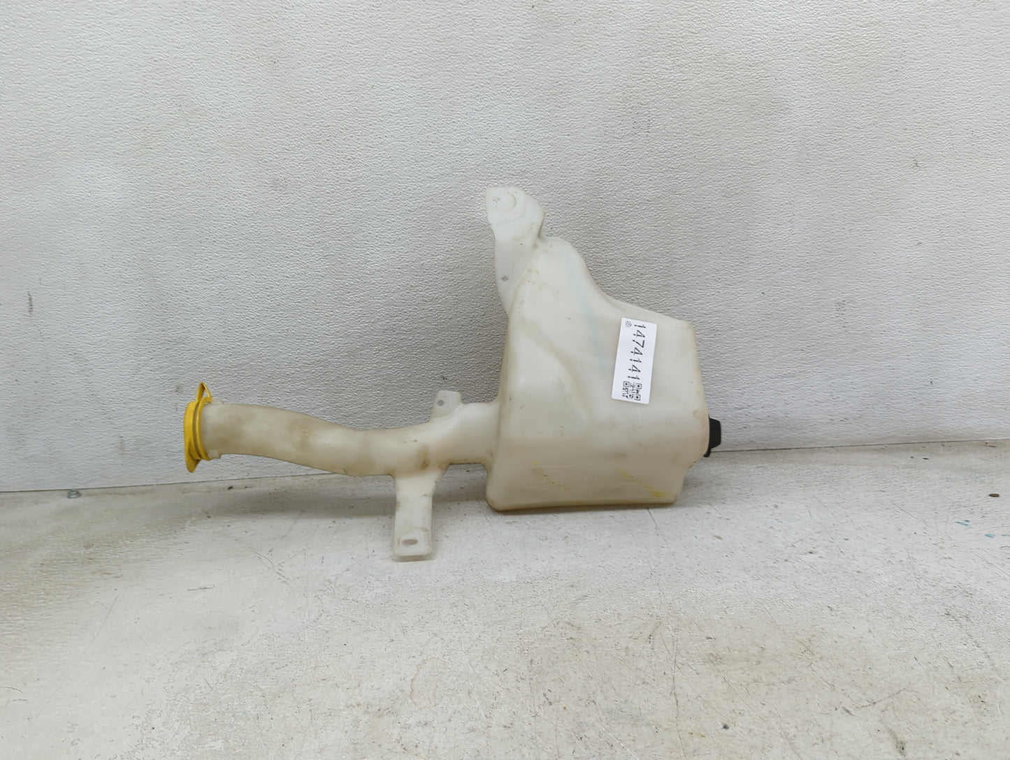 2019-2022 Ram 2500 Windshield Washer Fluid Reservoir Bottle Oem - Oemusedautoparts1.com