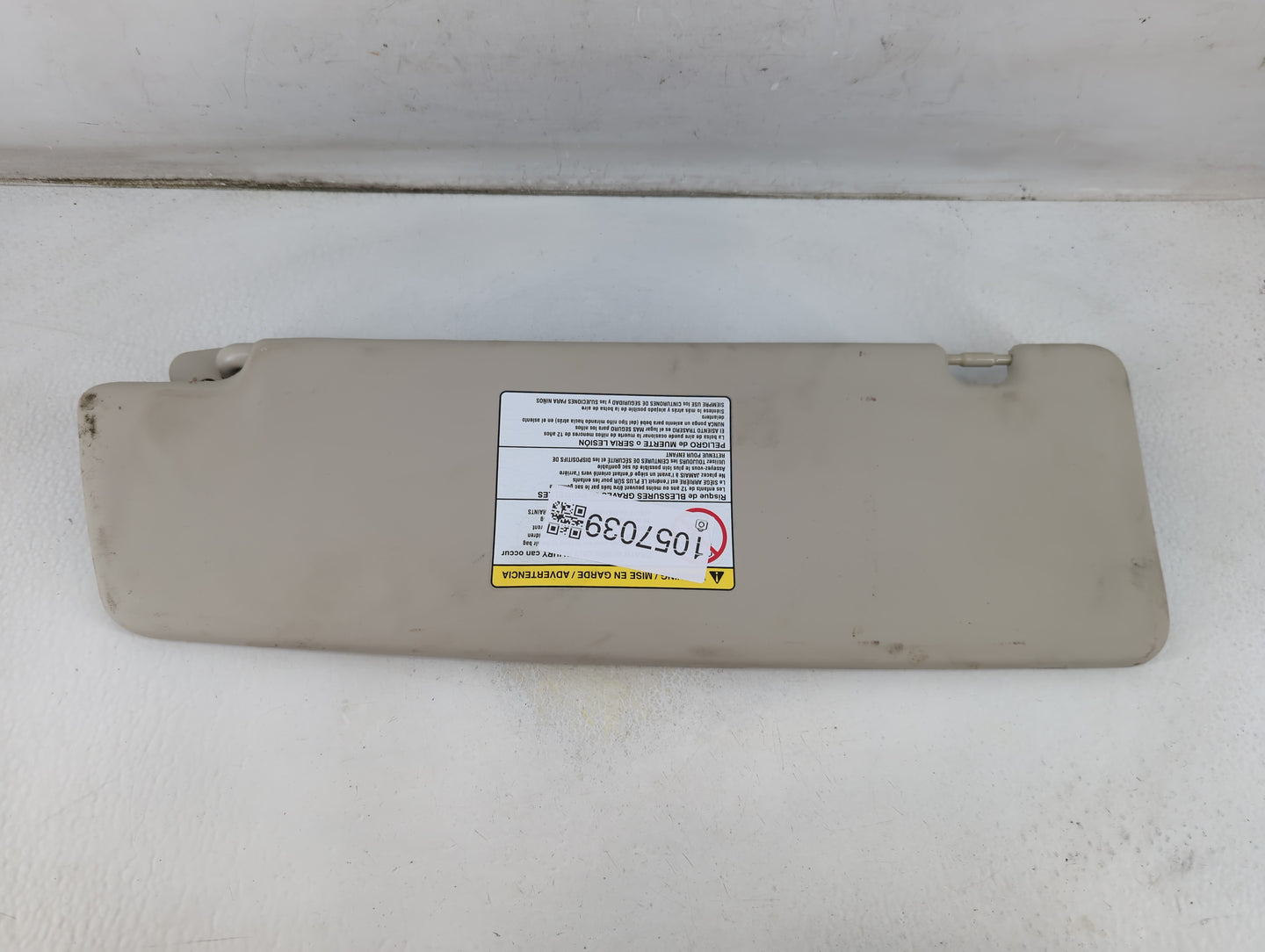 2014-2022 Ram Promaster 1500 Sun Visor Shade Replacement Passenger Right Mirror Fits OEM Used Auto Parts - Oemusedautoparts1