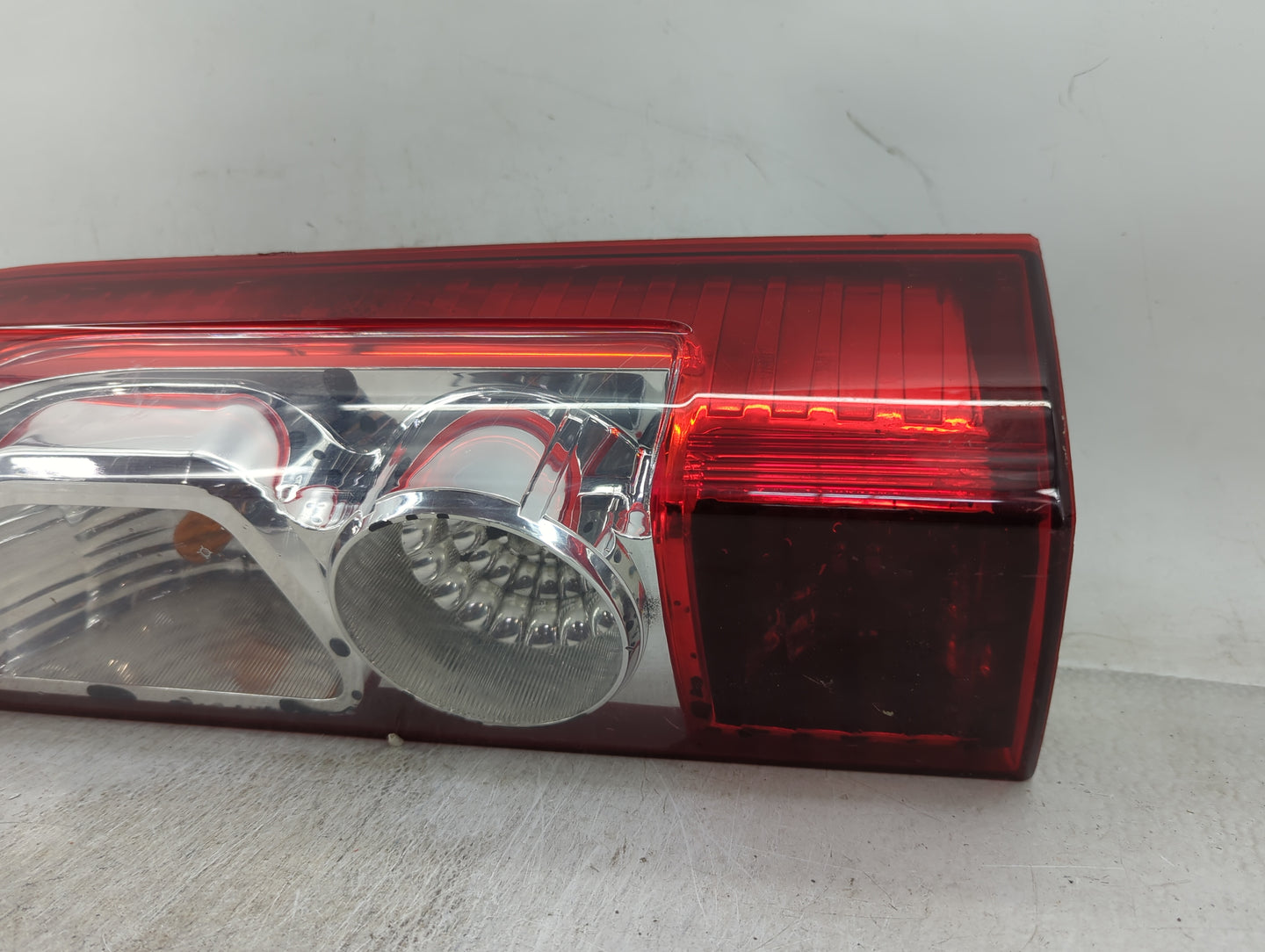 2014-2022 Ram Promaster 1500 Tail Light Assembly Passenger Right OEM P/N:P04725946AD Fits OEM Used Auto Parts - Oemusedautop