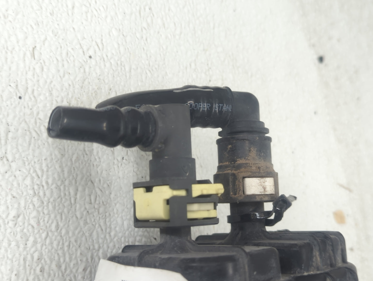 2021 Ram Promaster 1500 Fuel Vapor Charcoal Canister - Oemusedautoparts1.com