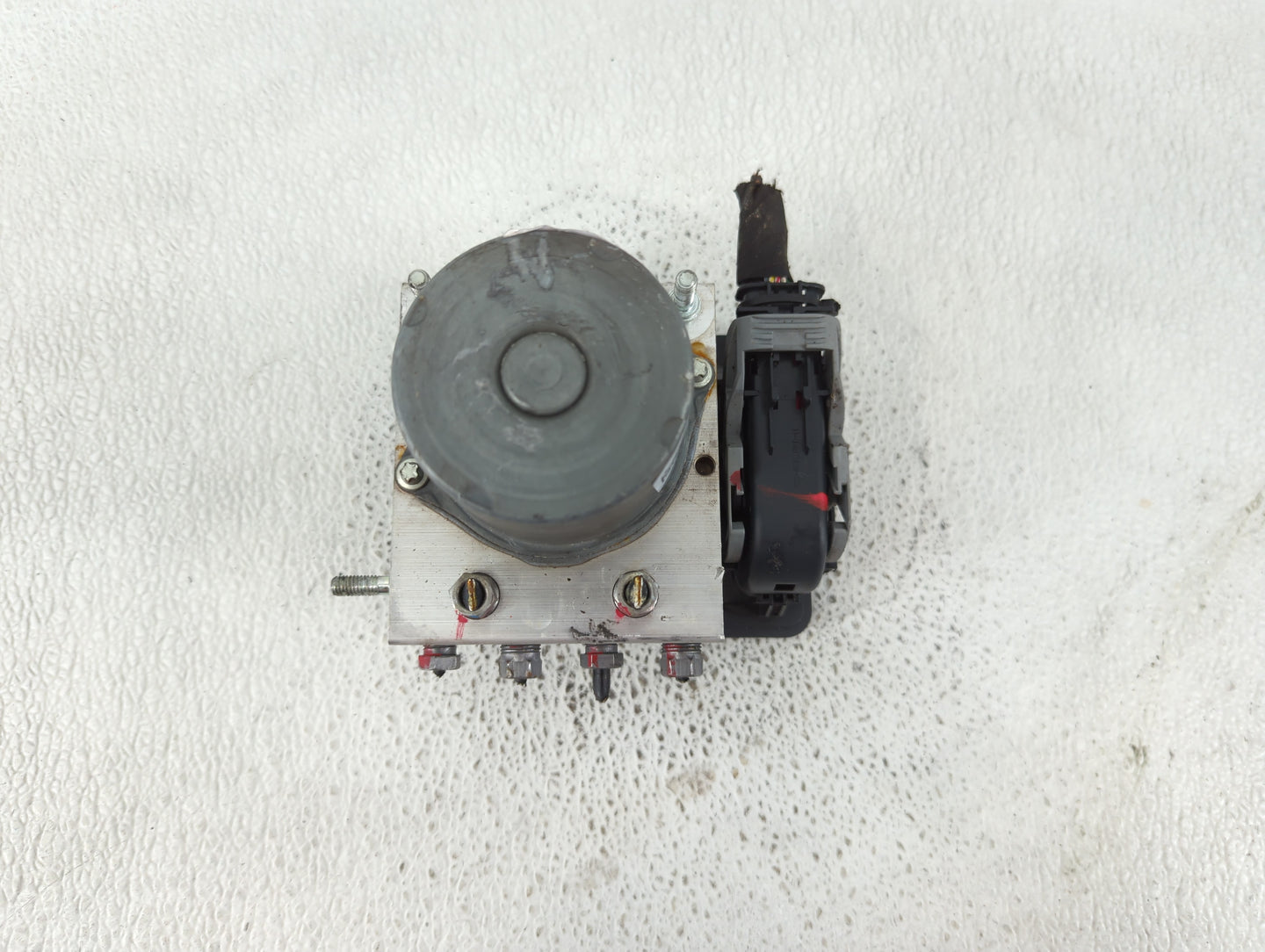 2021 Ram Promaster 2500 ABS Pump Control Module Replacement P/N:53495255 Fits OEM Used Auto Parts - Oemusedautoparts1.com