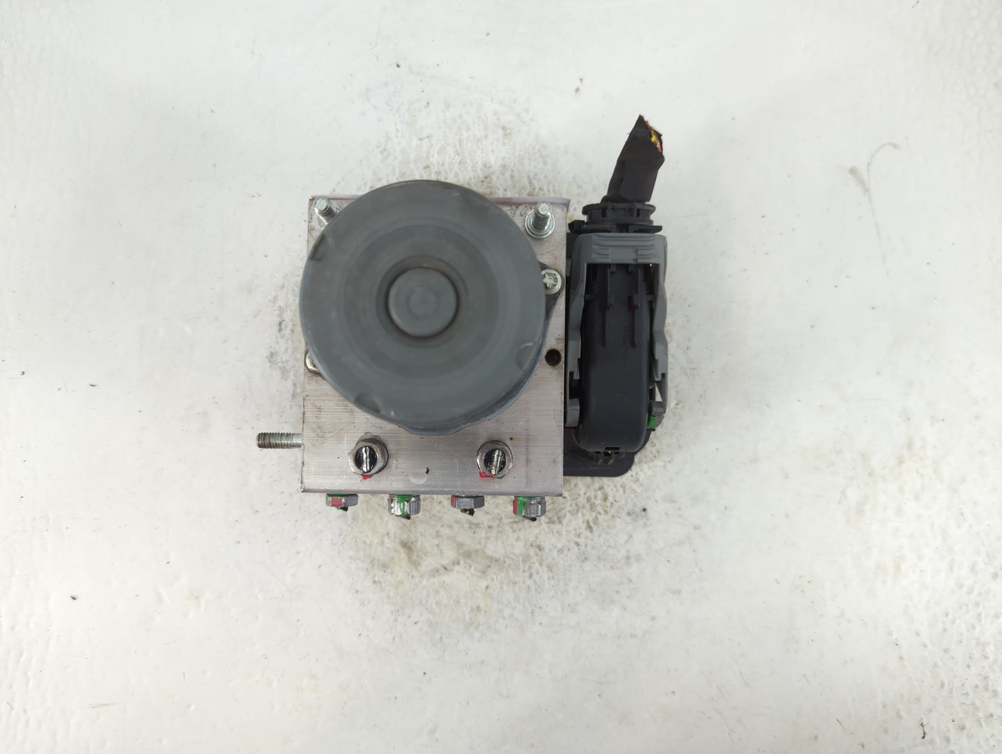 2021 Ram Promaster 2500 ABS Pump Control Module Replacement P/N:53495255 Fits OEM Used Auto Parts - Oemusedautoparts1.com