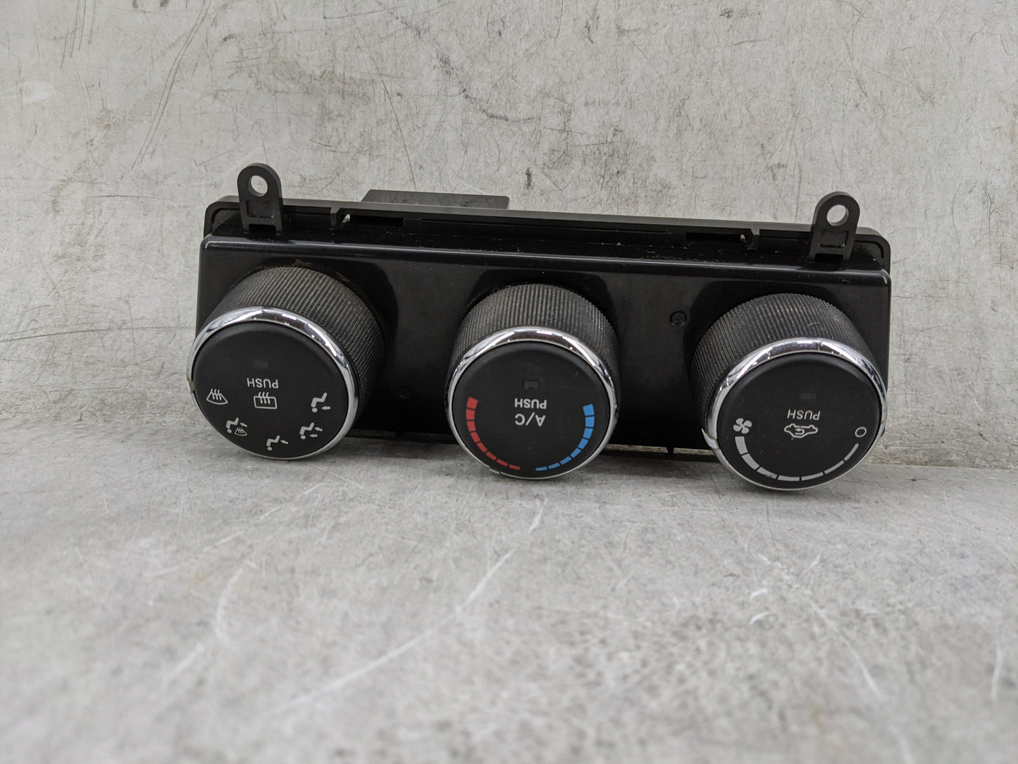 2019-2021 Ram Promaster 3500 Climate Control Module Temperature AC/Heater Replacement P/N:P6RK11DX9AB 61036A Fits OEM Used A