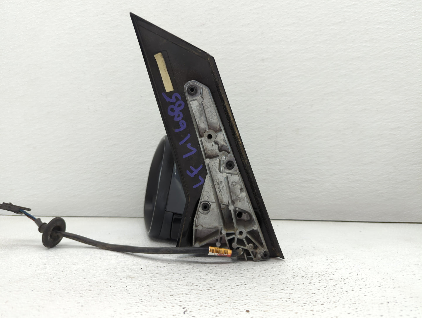 2021 Saturn Astra Driver Side View Mirror - Left Door Mirror OEM Used - Oemusedautoparts1.com