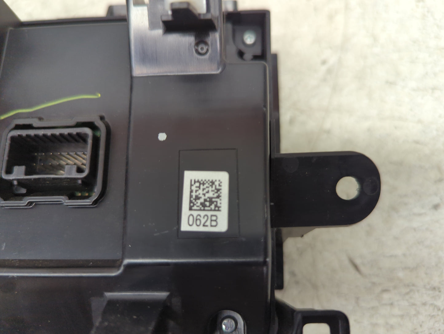 2021 Subaru Ascent Climate Control Module Temperature AC/Heater Replacement P/N:72311 XC01A, 062B Fits OEM Used Auto Parts -