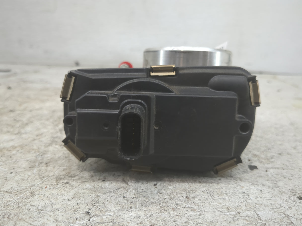 2021 Subaru Ascent Throttle Body P/N:RME60-350 21010600866 Fits Fits 2020 2022 OEM Used Auto Parts - Oemusedautoparts1.com