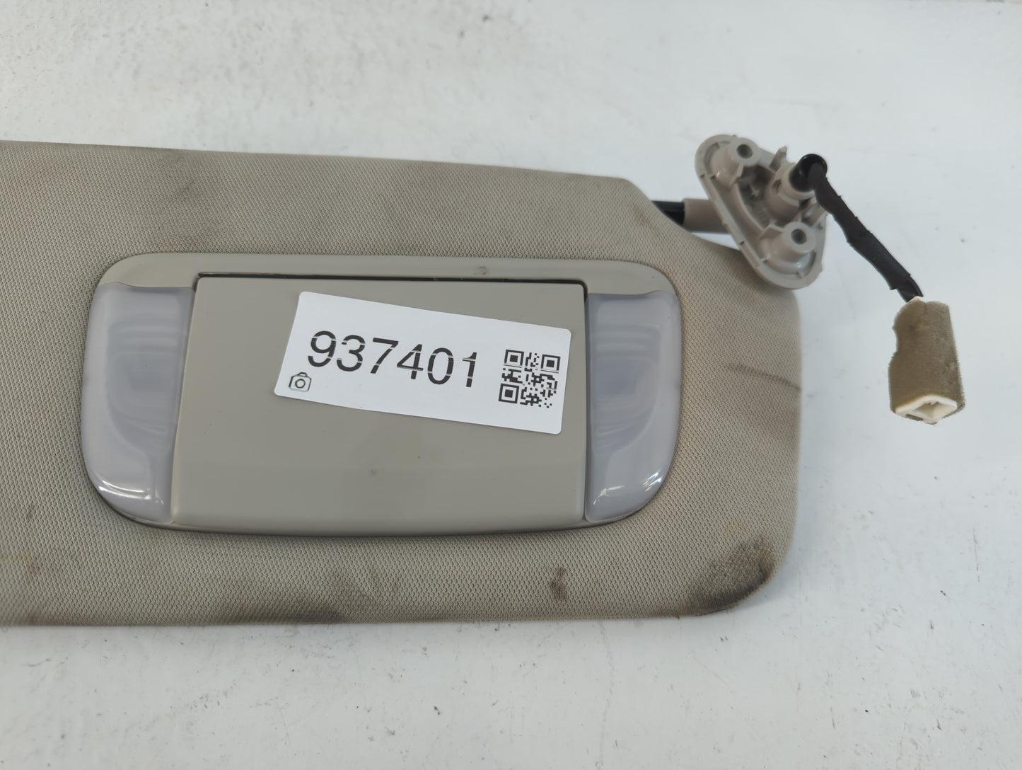 2021 Subaru Ascent Sun Visor Shade Replacement Driver Left Mirror Fits OEM Used Auto Parts - Oemusedautoparts1.com