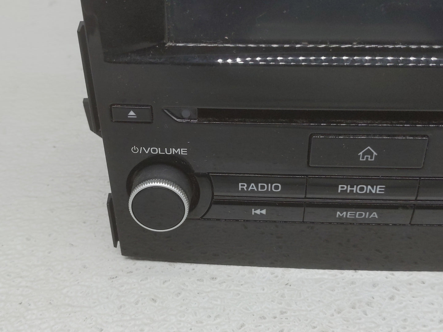 2021-2022 Subaru Forester Radio AM FM Cd Player Receiver Replacement P/N:86201SJ940 Fits Fits 2021 2022 OEM Used Auto Parts 