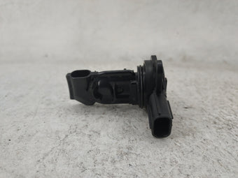 compare product Subaru Forester Mass Air Flow Meter Maf 1485658
