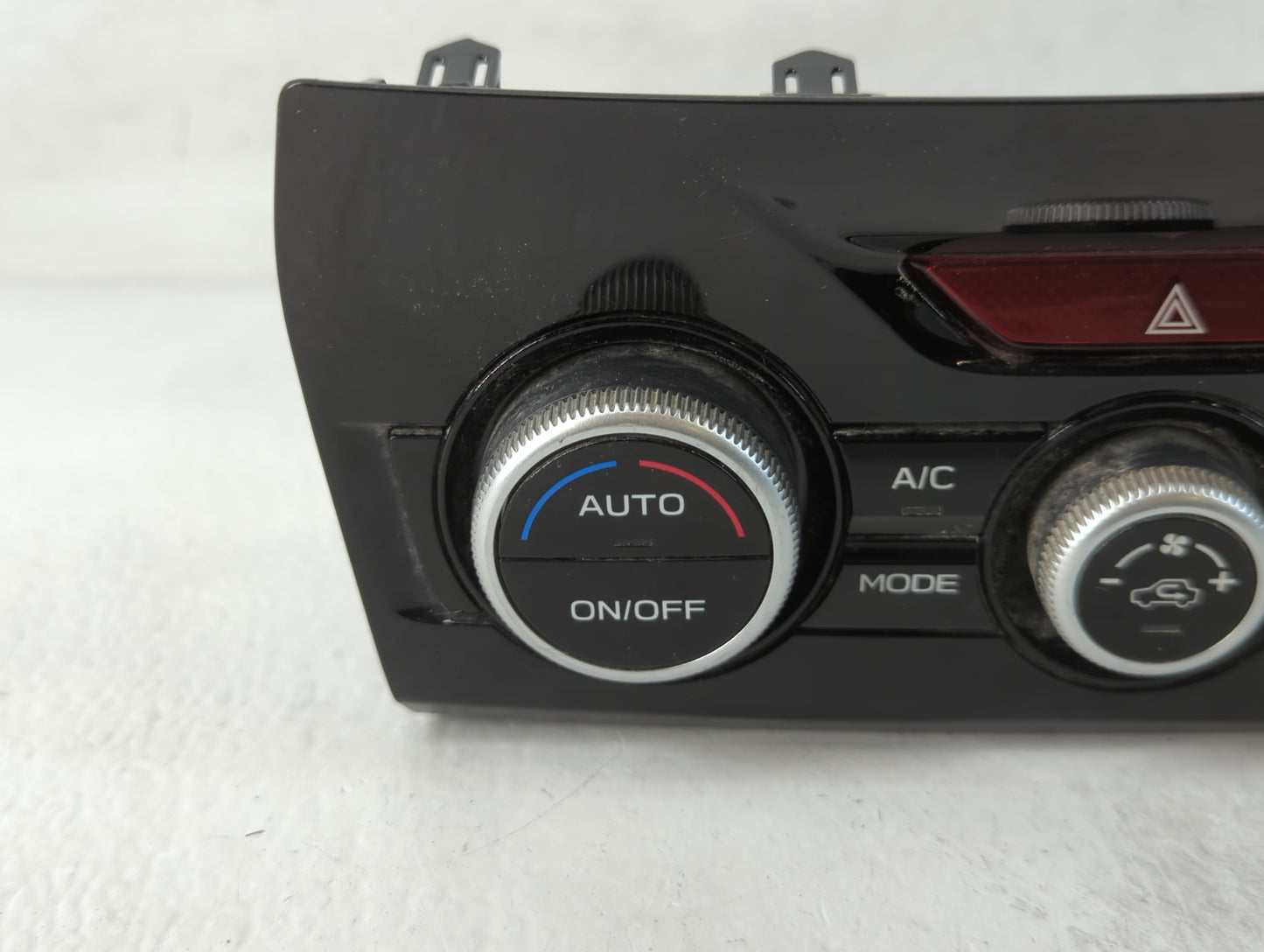 2019-2021 Subaru Forester Climate Control Module Temperature AC/Heater Replacement P/N:72311SJ651 Fits Fits 2019 2020 2021 O