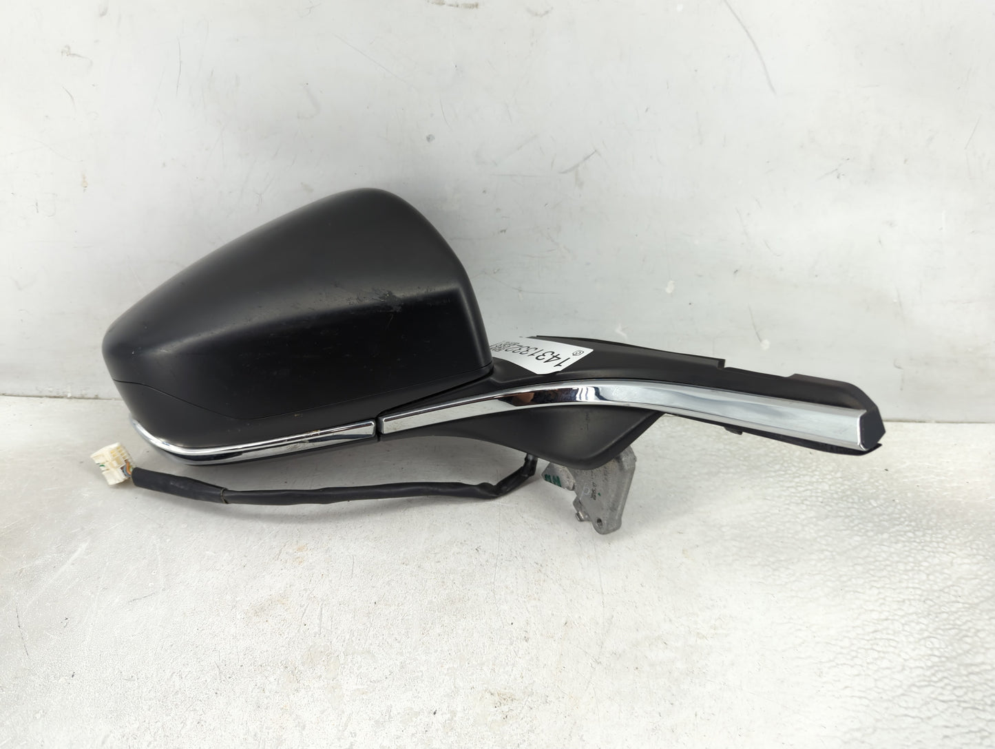 2020-2022 Subaru Legacy Passenger Side View Mirror - Right Door Mirror OEM Used - Oemusedautoparts1.com