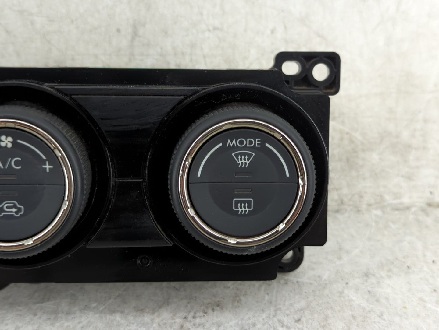 2018-2021 Subaru Wrx Climate Control Module Temperature AC/Heater Replacement P/N:72311VA370 Fits Fits 2018 2019 2020 2021 O