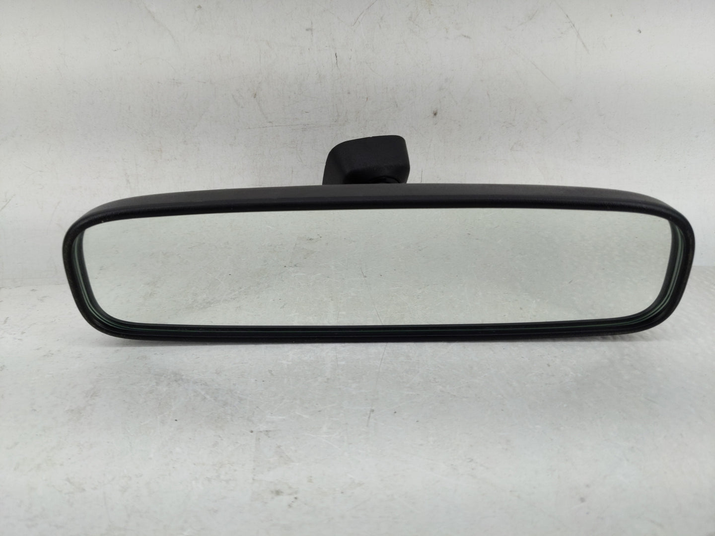 2021 Subaru Xv Interior Rear View Mirror Replacement OEM P/N:E4012197 E4022197, E4042197 Fits OEM Used Auto Parts - Oemuseda
