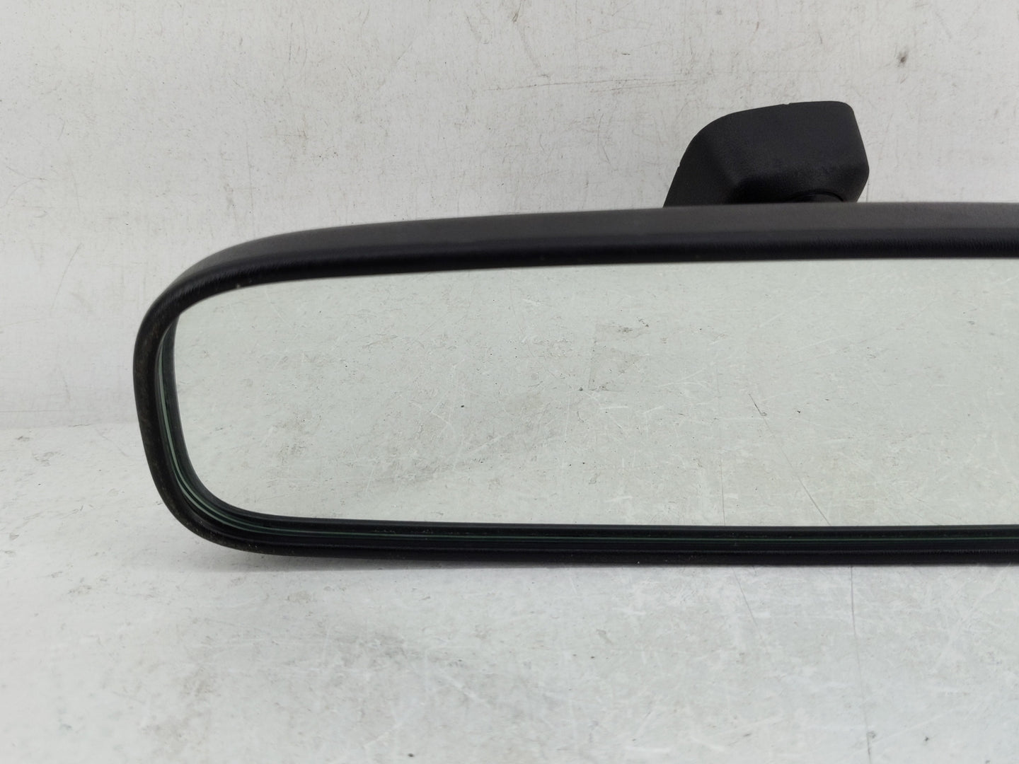 2021 Subaru Xv Interior Rear View Mirror Replacement OEM P/N:E4012197 E4022197, E4042197 Fits OEM Used Auto Parts - Oemuseda