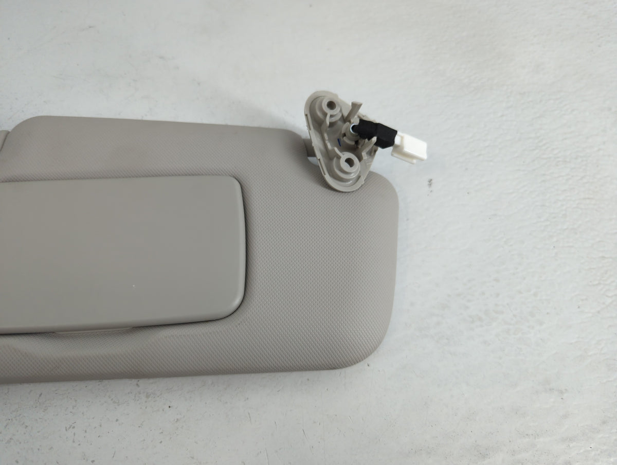 2021 Subaru Xv Sun Visor Shade Replacement Passenger Right Mirror Fits Fits 2022 OEM Used Auto Parts - Oemusedautoparts1.com