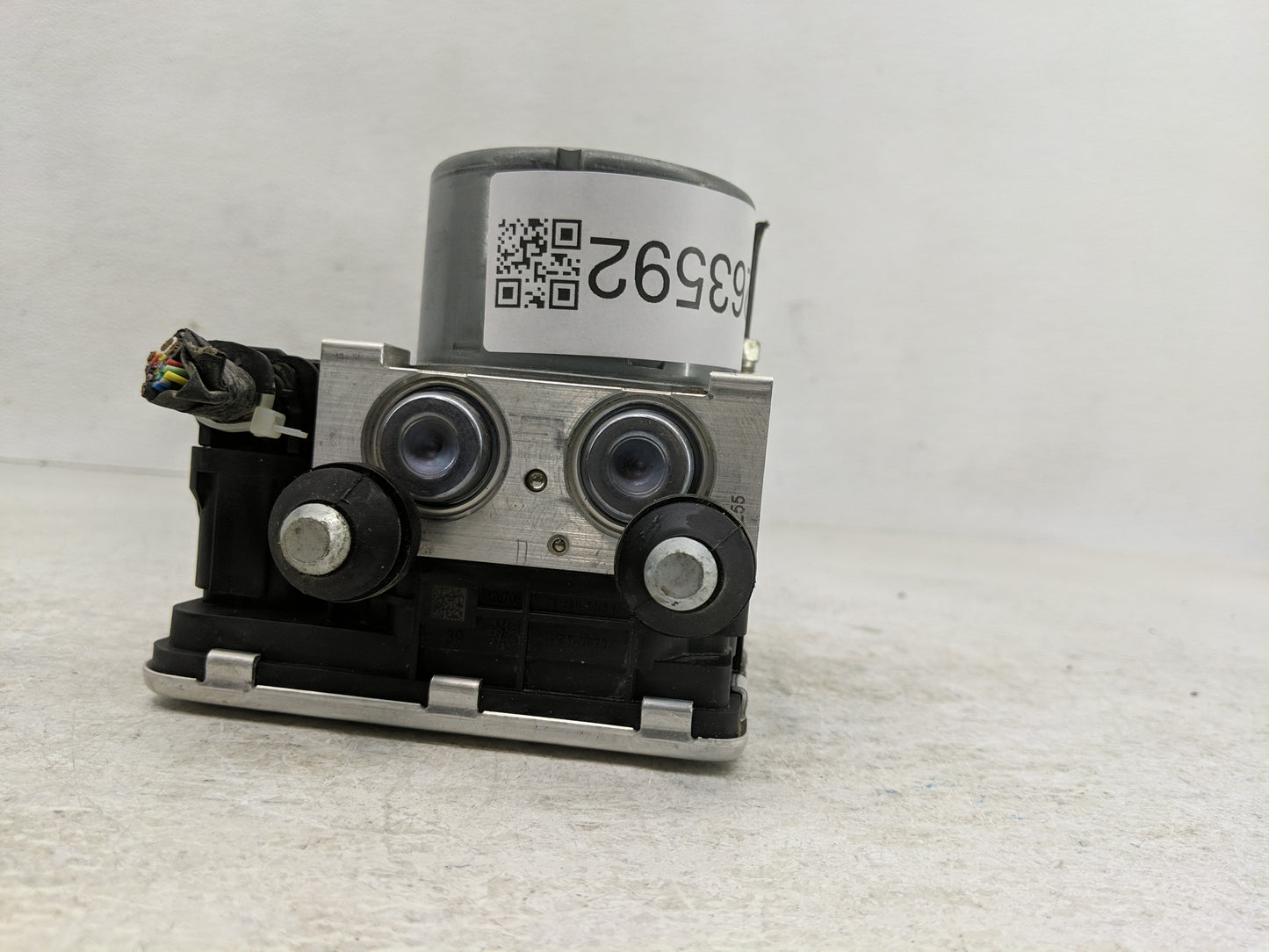 2021 Subaru Xv ABS Pump Control Module Replacement P/N:27536FL230 Fits OEM Used Auto Parts - Oemusedautoparts1.com