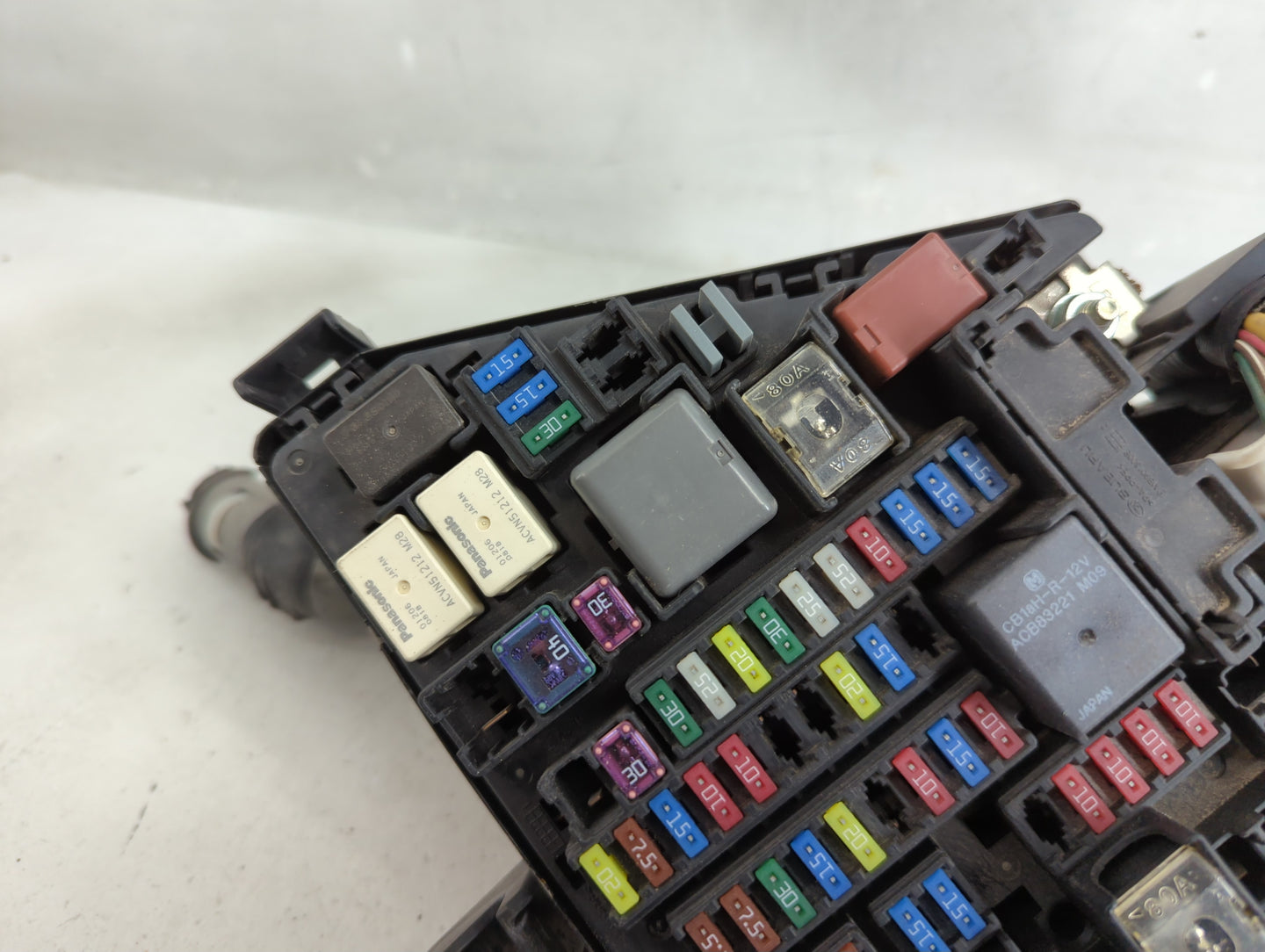 2021 Subaru Xv Fusebox Fuse Box Panel Relay Module P/N:MB504105B Fits OEM Used Auto Parts - Oemusedautoparts1.com