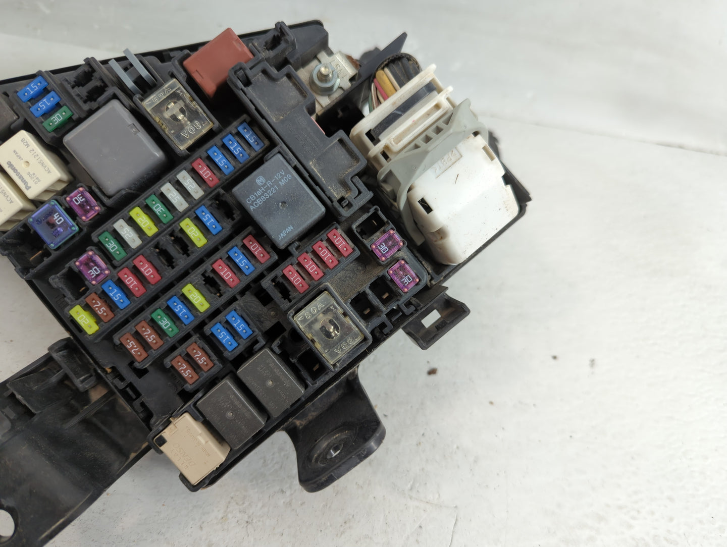 2021 Subaru Xv Fusebox Fuse Box Panel Relay Module P/N:MB504105B Fits OEM Used Auto Parts - Oemusedautoparts1.com
