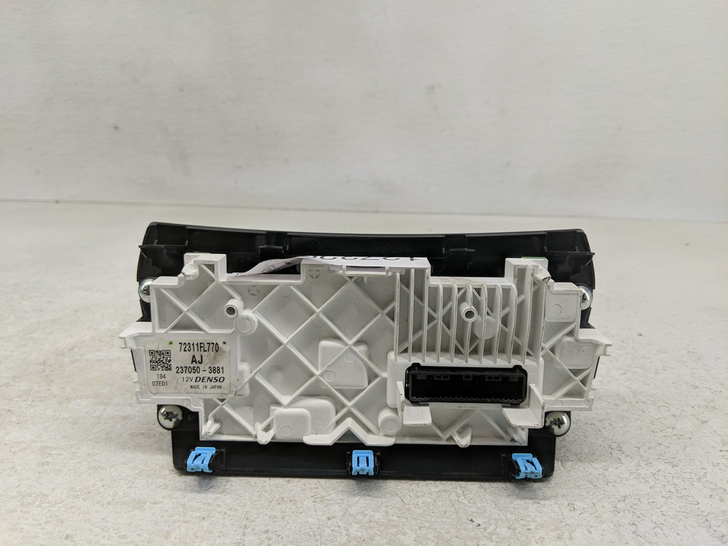 2021 Subaru Xv Climate Control Module Temperature AC/Heater Replacement P/N:237050-3881 72311FL770 Fits OEM Used Auto Parts 