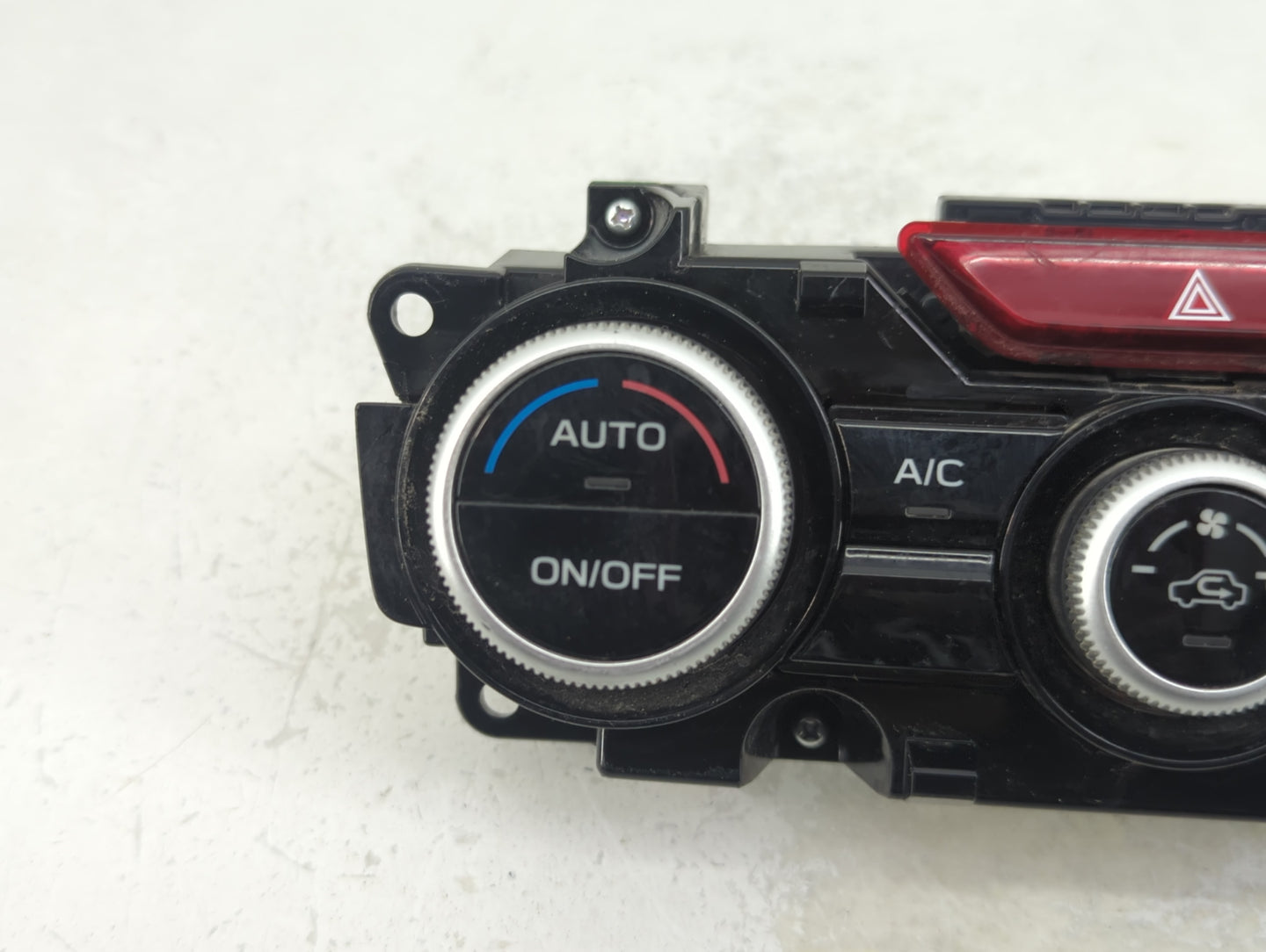 2021 Subaru Xv Climate Control Module Temperature AC/Heater Replacement P/N:237050-3881 Fits OEM Used Auto Parts - Oemusedau