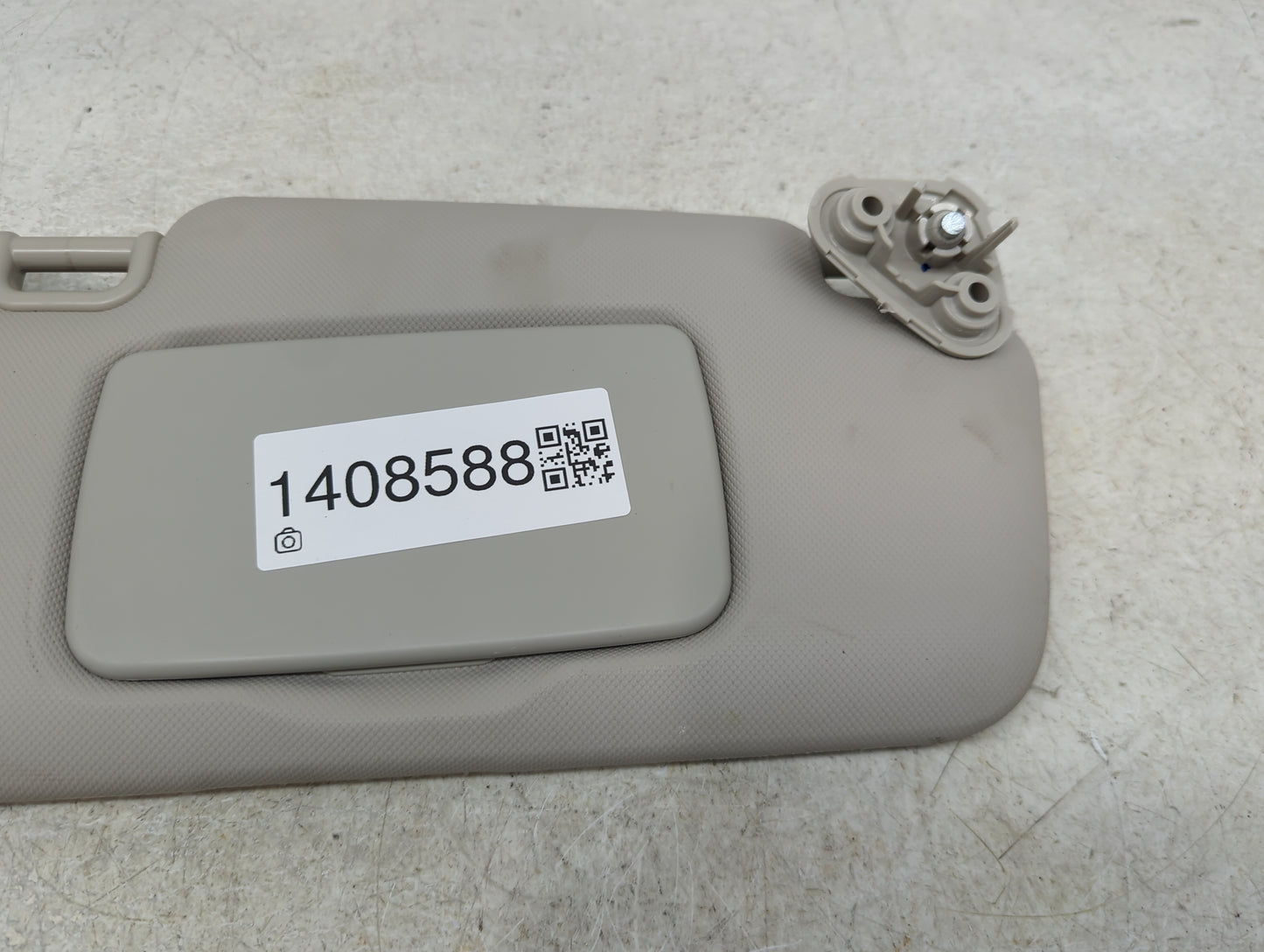 2021 Subaru Xv Sun Visor Shade Replacement Passenger Right Mirror Fits OEM Used Auto Parts - Oemusedautoparts1.com