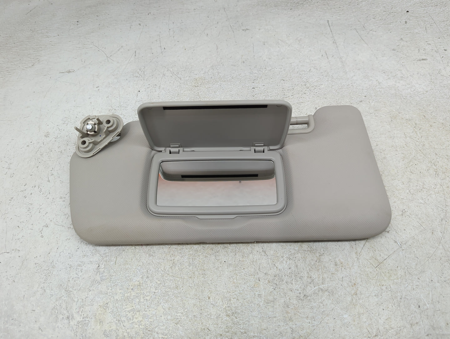 2021 Subaru Xv Sun Visor Shade Replacement Driver Left Mirror Fits OEM Used Auto Parts - Oemusedautoparts1.com