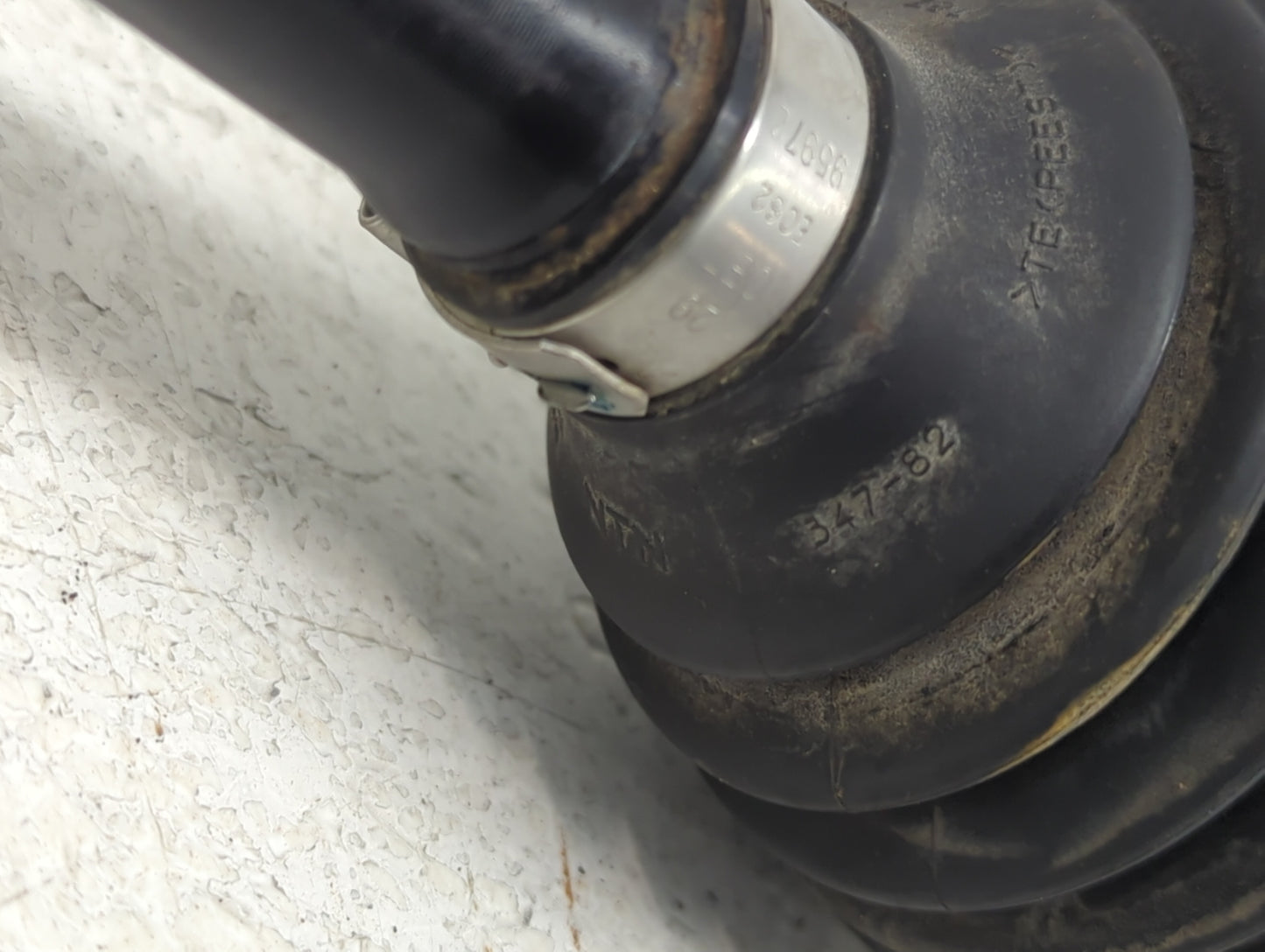 Subaru Xv Axle Shaft Front Driver Cv C/v - Oemusedautoparts1.com