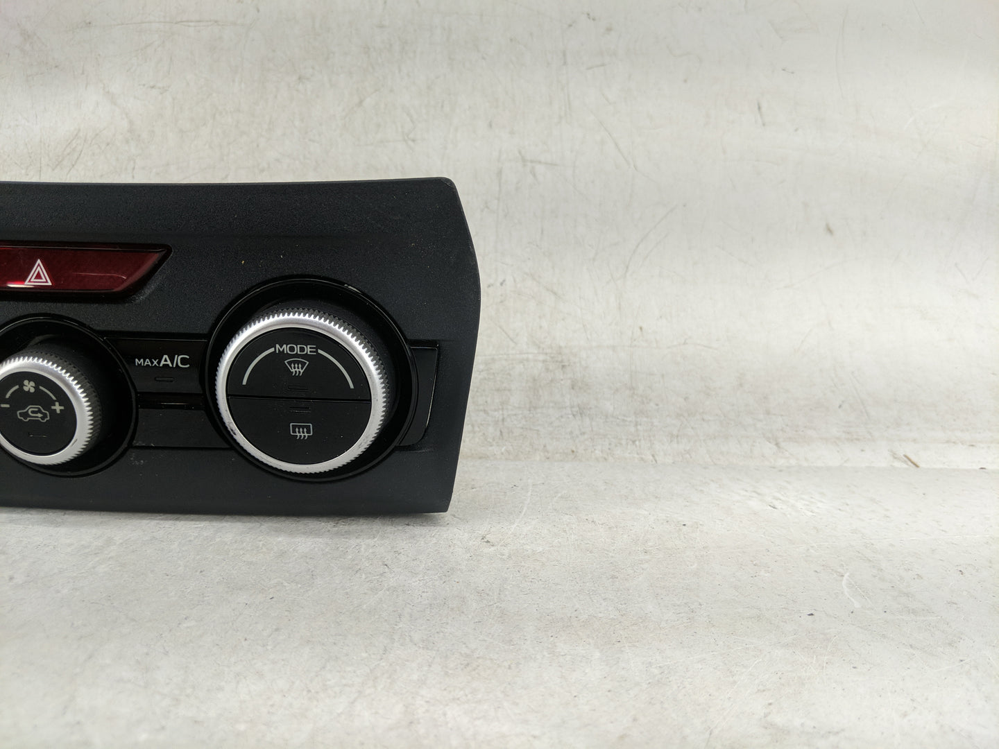 2021 Subaru Xv Climate Control Module Temperature AC/Heater Replacement P/N:72311FL740 237050-3501 Fits OEM Used Auto Parts 