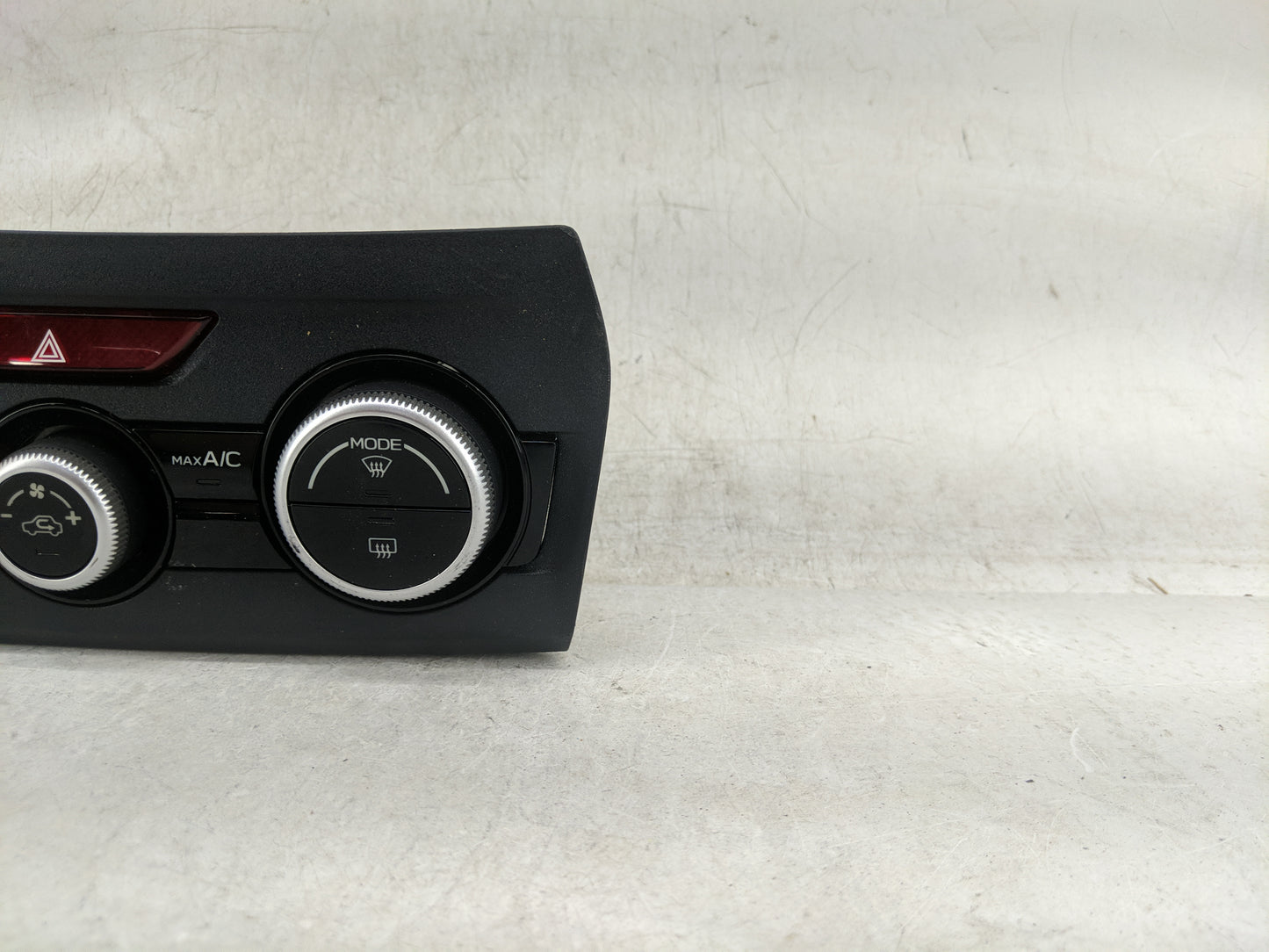 2021 Subaru Xv Climate Control Module Temperature AC/Heater Replacement P/N:72311FL740 237050-3501 Fits OEM Used Auto Parts 