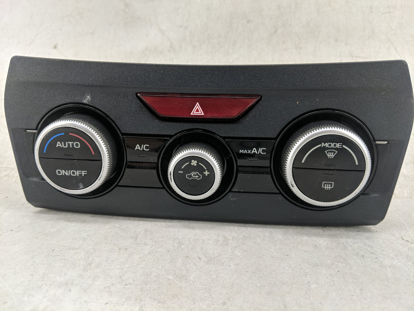 2021 Subaru Xv Climate Control Module Temperature AC/Heater Replacement P/N:72311FL740 237050-3501 Fits OEM Used Auto Parts 
