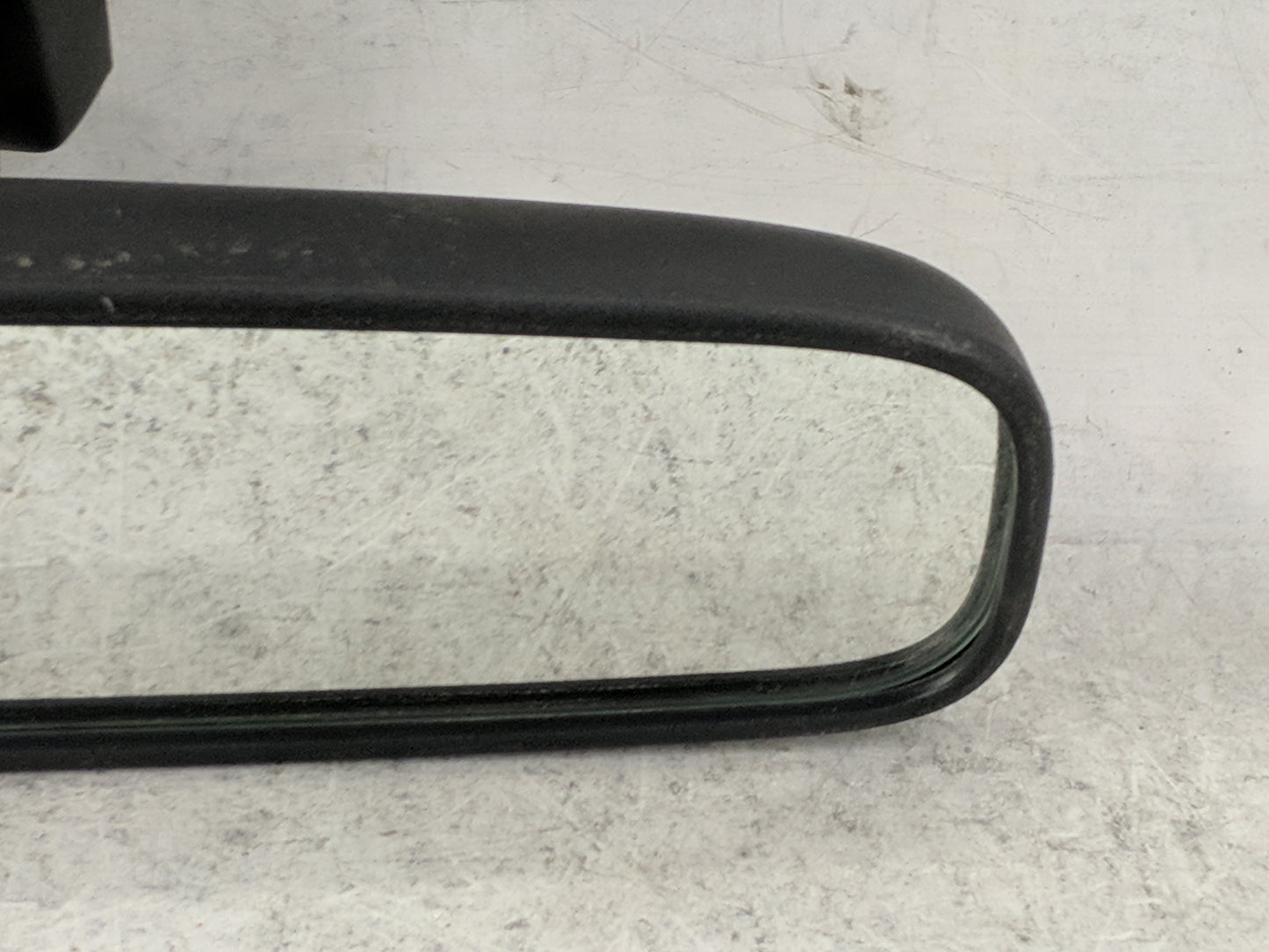 2013-2015 Subaru Xv Interior Rear View Mirror Replacement OEM P/N:E4 022197 E4 032197 Fits OEM Used Auto Parts - Oemusedauto