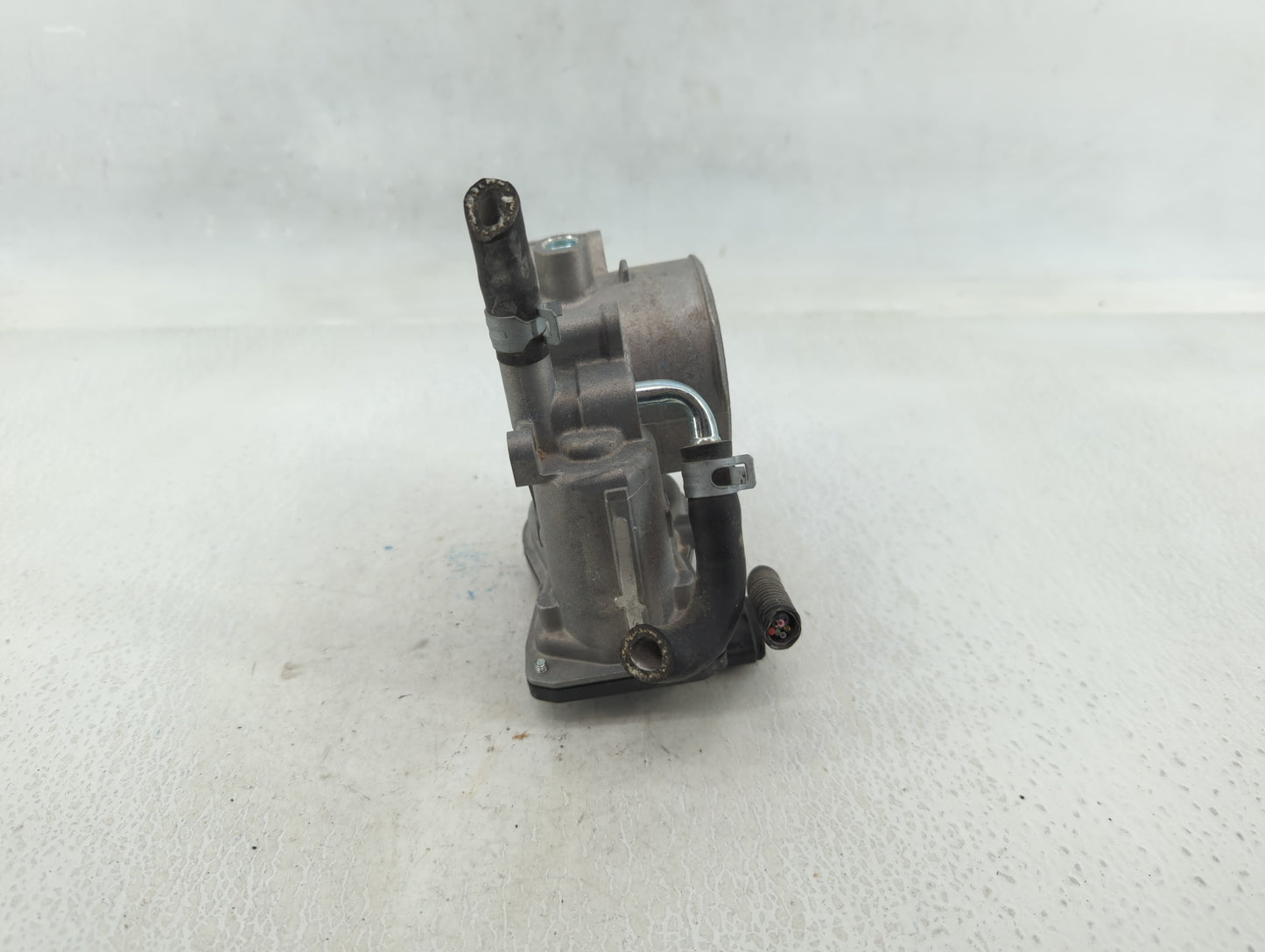 2021 Subaru Xv Throttle Body P/N:10E20 2010 16112AA470 Fits Fits 2017 2018 2019 2020 2022 OEM Used Auto Parts - Oemusedautop