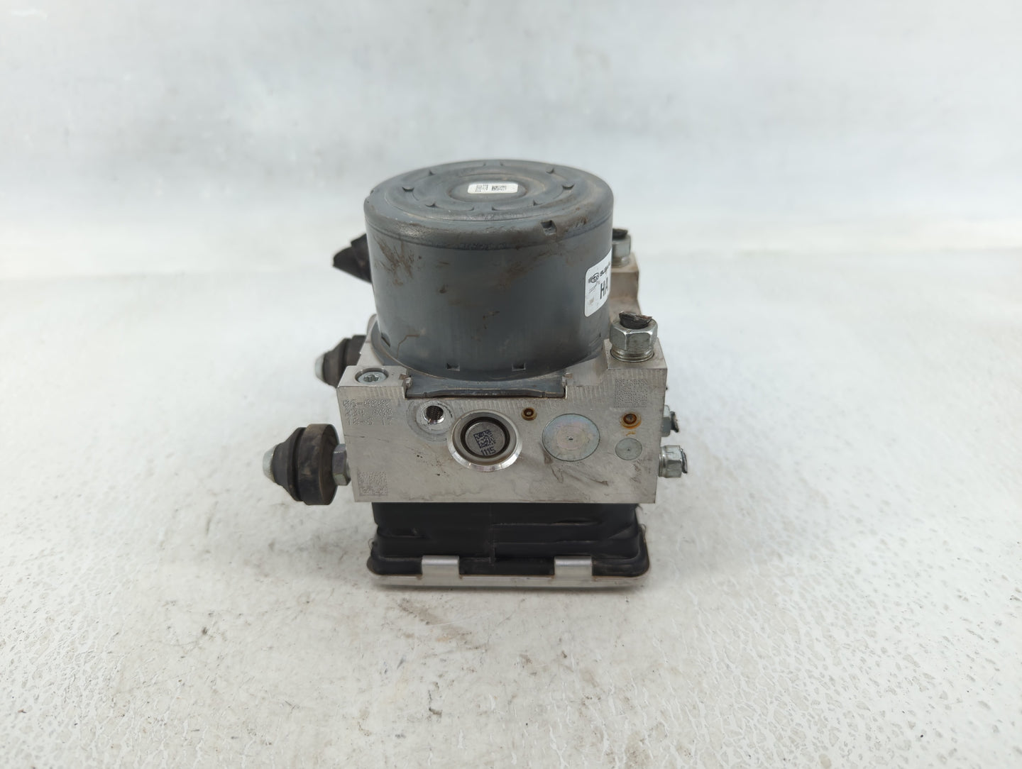 2021 Subaru Xv ABS Pump Control Module Replacement P/N:27536FL230 Fits OEM Used Auto Parts - Oemusedautoparts1.com