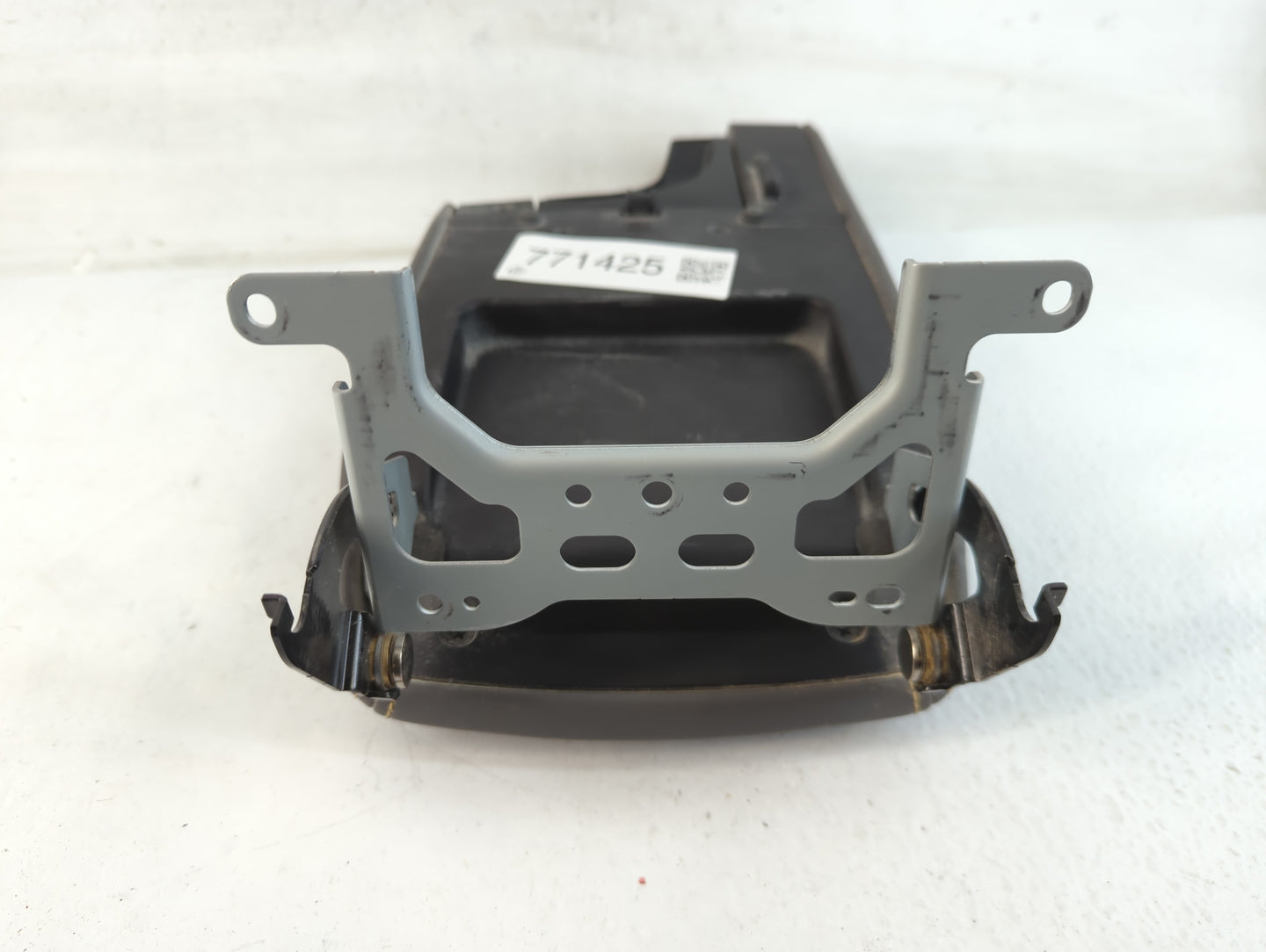2021 Subaru Xv Center Console Armrest Cover Lid Fits OEM Used Auto Parts - Oemusedautoparts1.com