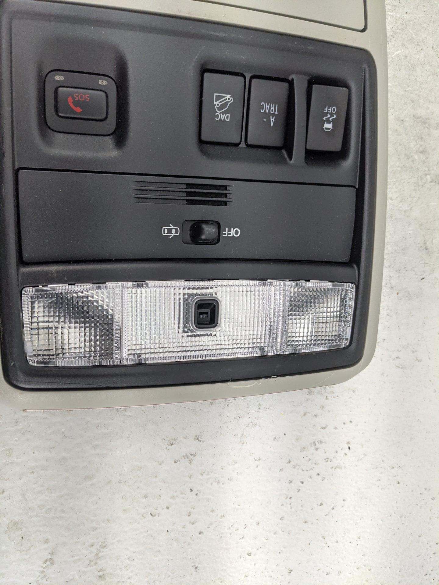 2014-2022 Toyota 4runner Overhead Console W/rear Climate Control - Oemusedautoparts1.com