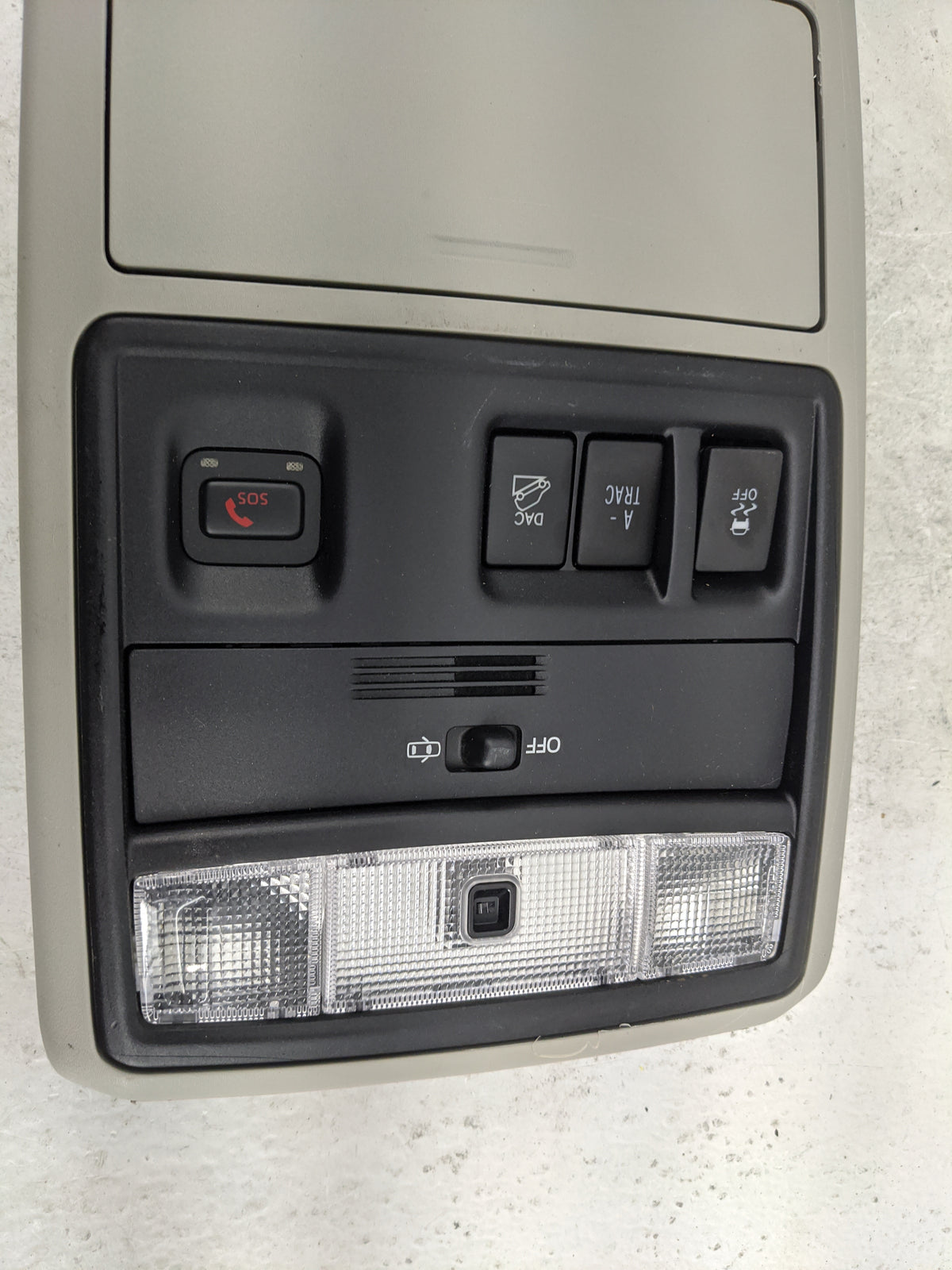 2014-2022 Toyota 4runner Overhead Console W/rear Climate Control - Oemusedautoparts1.com
