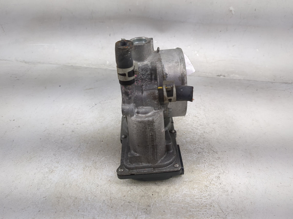 2010-2022 Toyota 4runner Throttle Body P/N:2203031060 A15 Fits OEM Used Auto Parts - Oemusedautoparts1.com