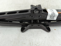 2021 Toyota C-hr Spare Scissor Car Jack 1411116 - Oemusedautoparts1.com