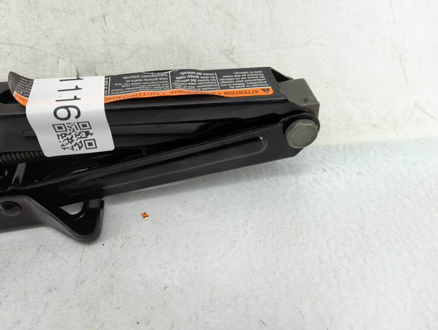 2021 Toyota C-hr Spare Scissor Car Jack 1411116 - Oemusedautoparts1.com