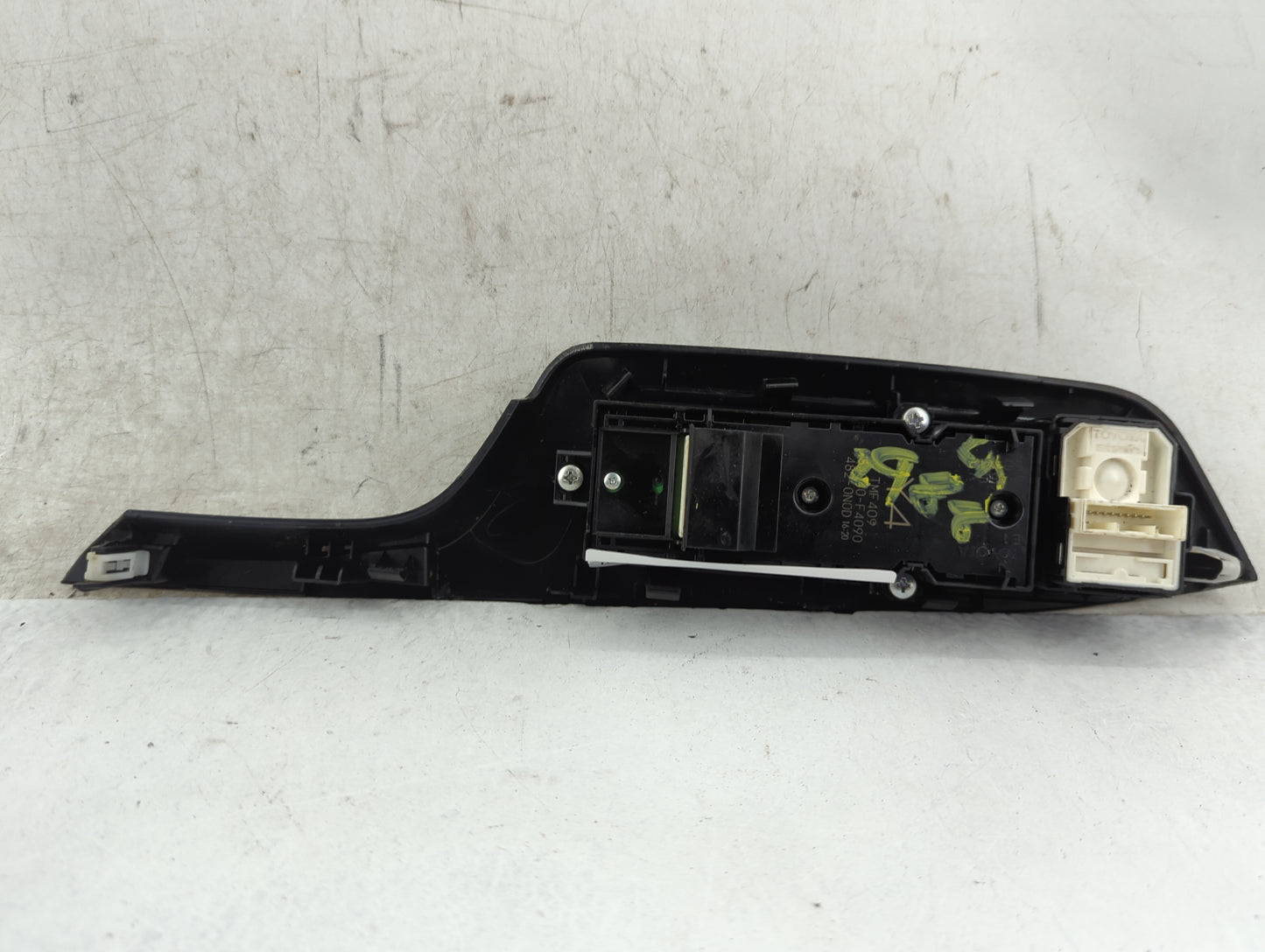 2021-2022 Toyota C-Hr Master Power Window Switch Replacement Driver Side Left P/N:84040-F4090 TMF409 Fits Fits 2021 2022 OEM
